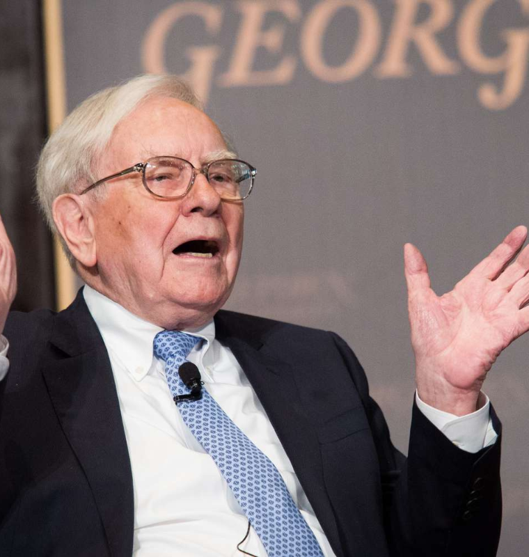 Berkshire Hathaway Lags as S&P 500 Hits Record High in Rapid Market Rebound