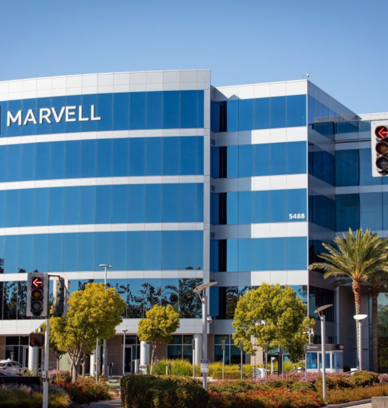 Marvell Jumps on Google AI Chip Deal Buzz While Broadcom Faces Market Pressure