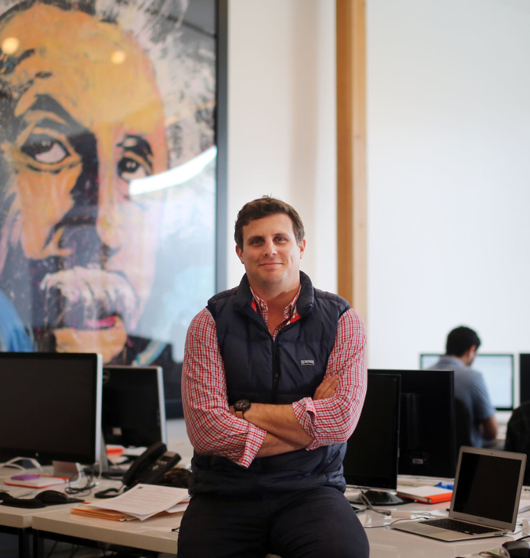 Dollar Shave Club — The Startup That Crashed a Billion-Dollar Industry With One Viral Video