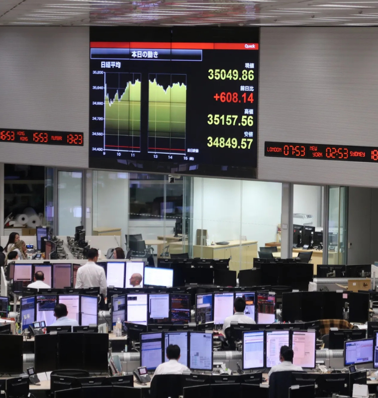 Japan’s Stock Market Hits Historic Milestone as AI Rally and Diplomatic Hopes Lift Asian Shares