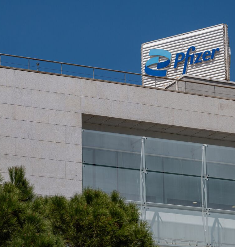 Innovent Biologics Surges After Landmark $10.5 Billion Cancer Drug Partnership With Pfizer
