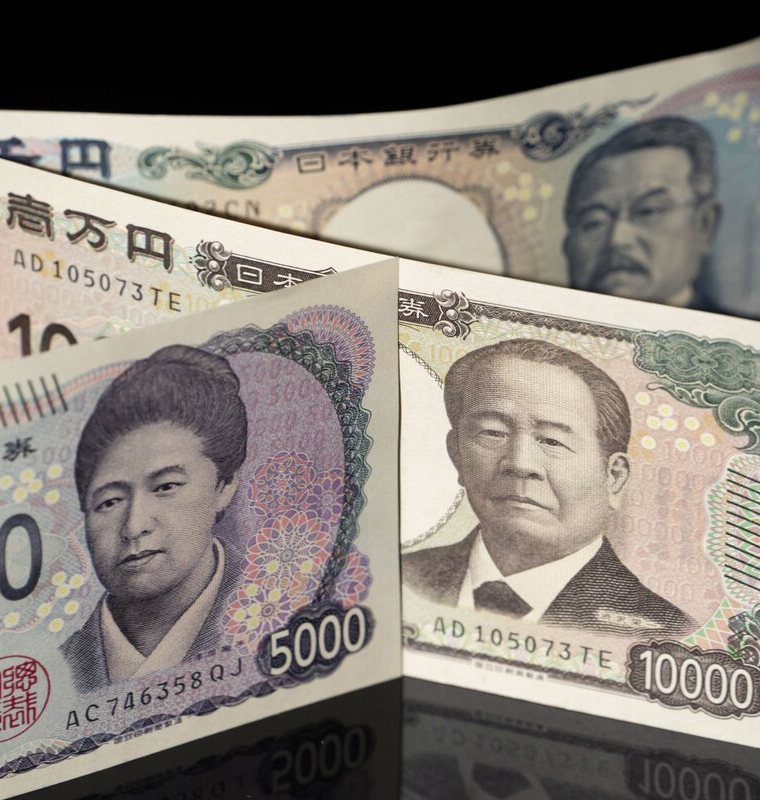 Japan’s Bond Market Faces Growing Pressure as New Spending Plans Raise Debt Concerns