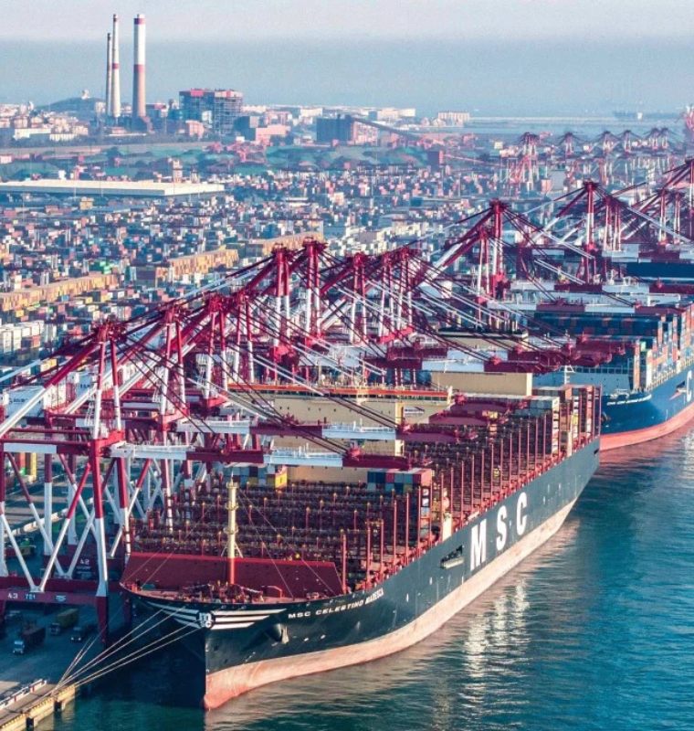 China’s Export Engine Roars Ahead as AI Demand and U.S. Orders Fuel Strongest Trade Growth in Years
