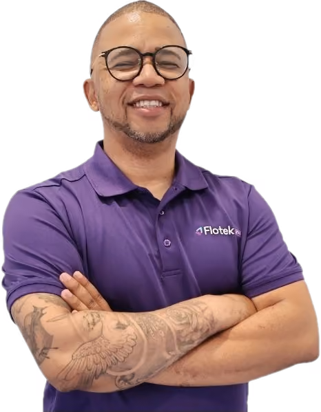 Flotek support team member available for live chat