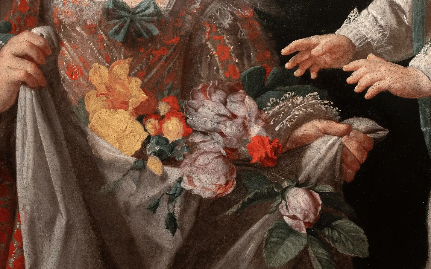 Een close-up van bloemen in handen van mensen