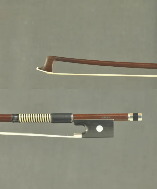 KNOLL NR 44 KANTIG 1/2 VIOLINSTRÅKE[AKRV1244K]