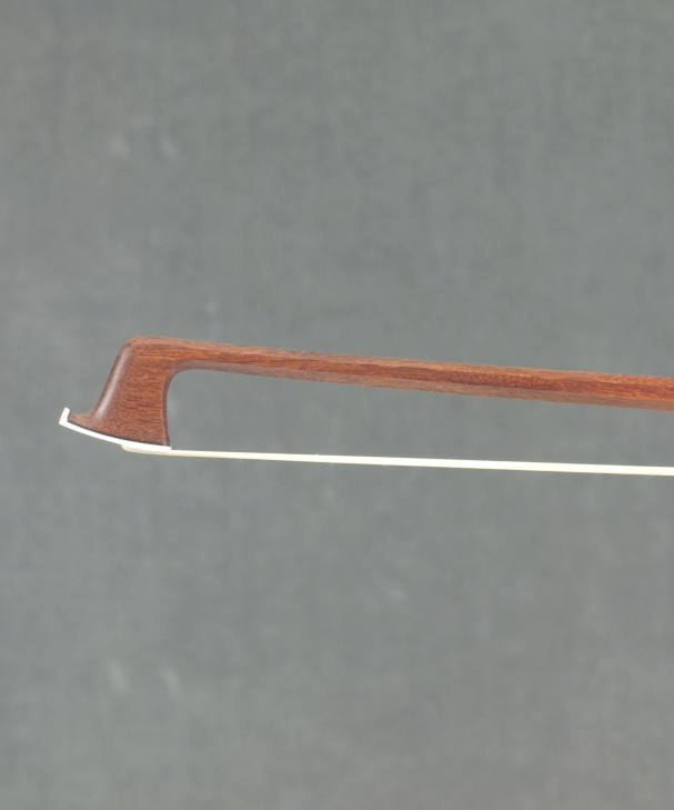 VIOLINSTRÅKE GARNER WILSON GULDGARNITYR [526543]