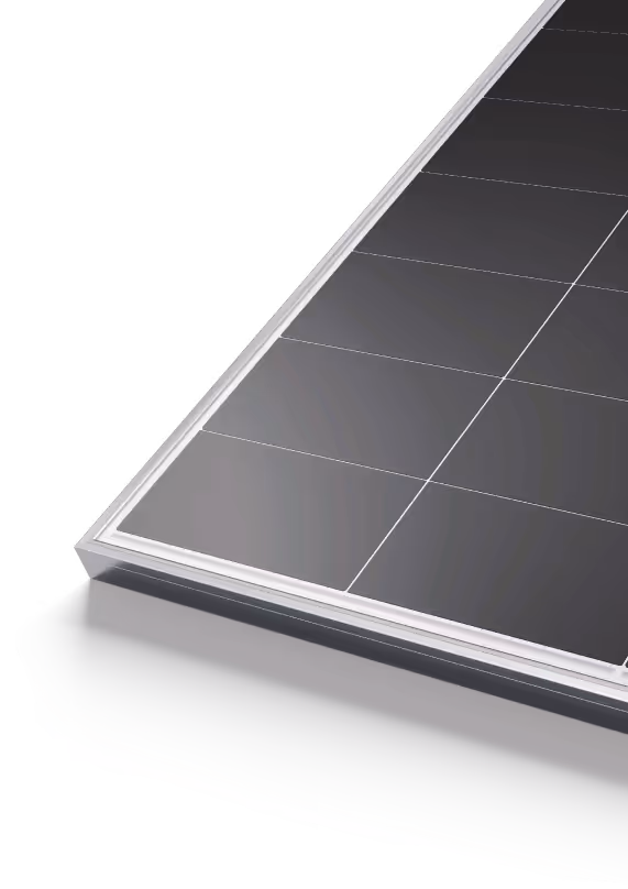 Angled view of the Hi-MO X10 Light solar module
