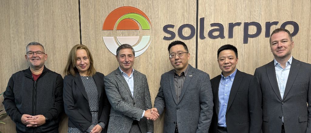 Solarpro i LONGi współpracują przy największej w Europie instalacji z technologią back-contact: projekt PV o mocy 450 MW stanie się największą węgierską elektrownią słoneczną