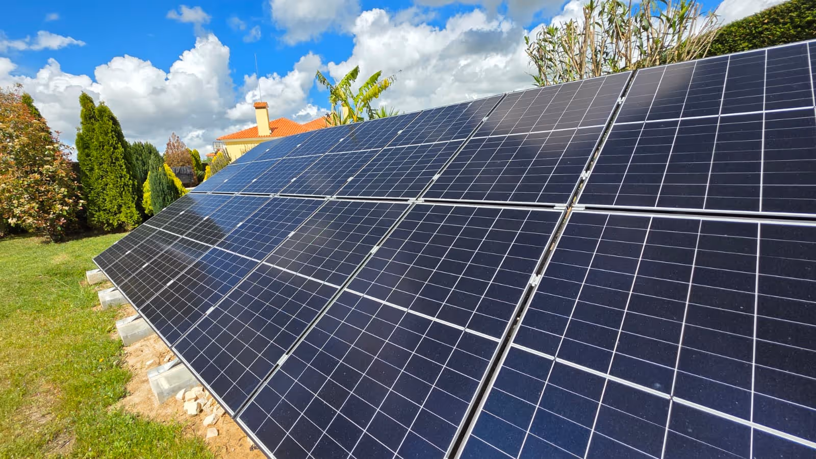 A residential solar system in Lisbon increases energy autonomy with back contact technology