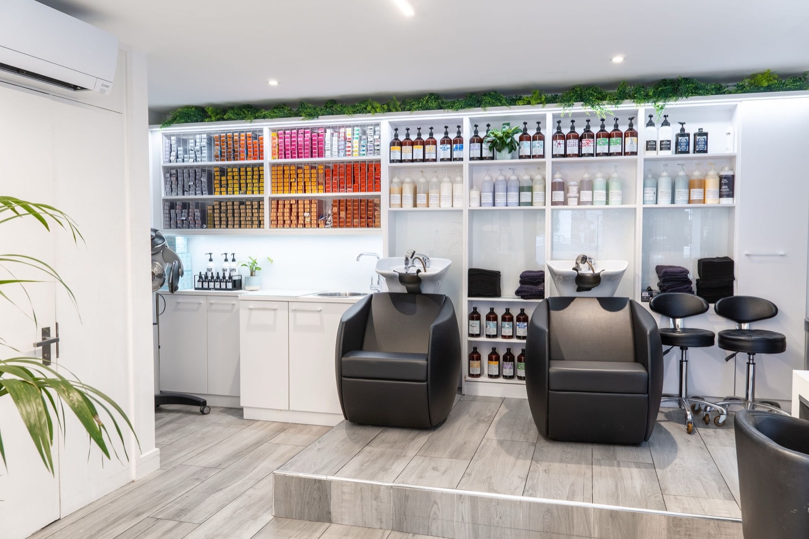 Hair salon