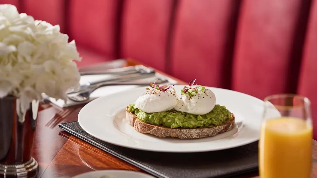 Breakfast at the Selwyn, Richmond