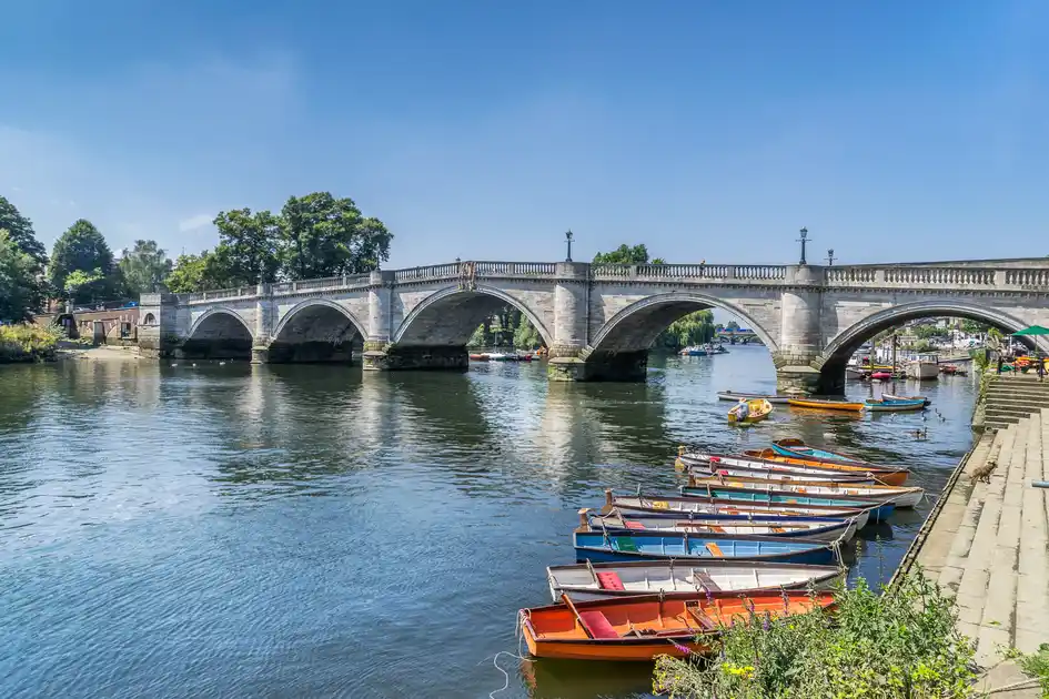 The Thames river, Rchmond