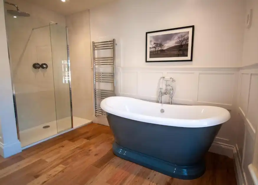 Bathroom at The Dabbling Duck in Great Massingham.