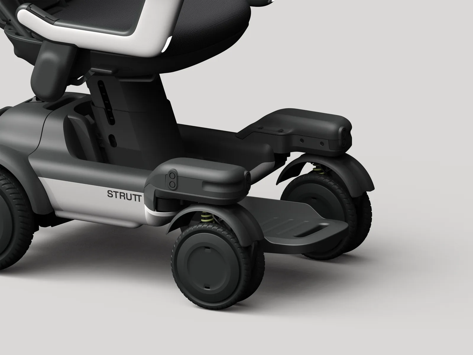 Détail du châssis, des roues et du repose-pieds du Strutt ev¹e