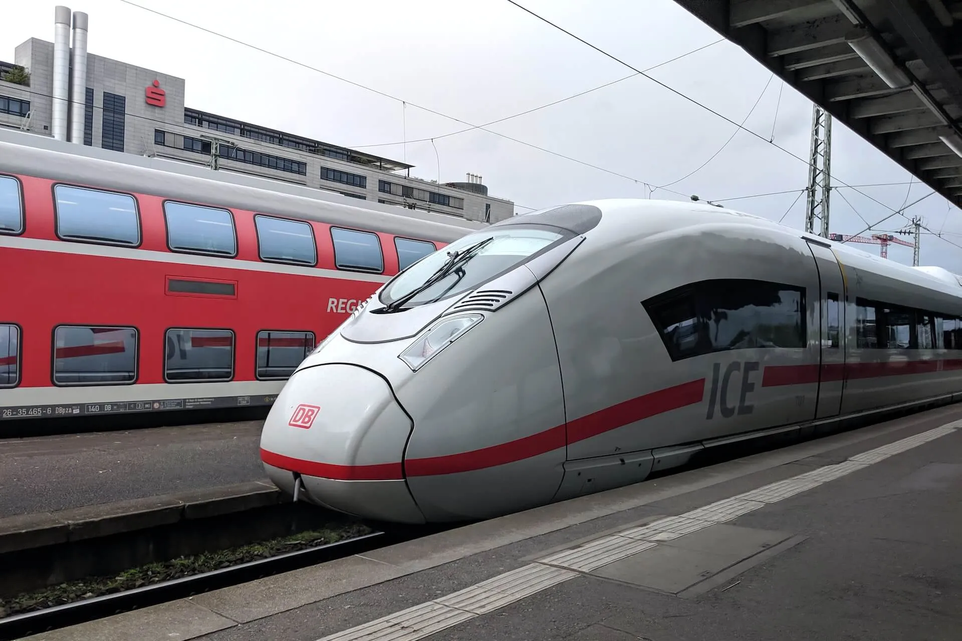 Service Image