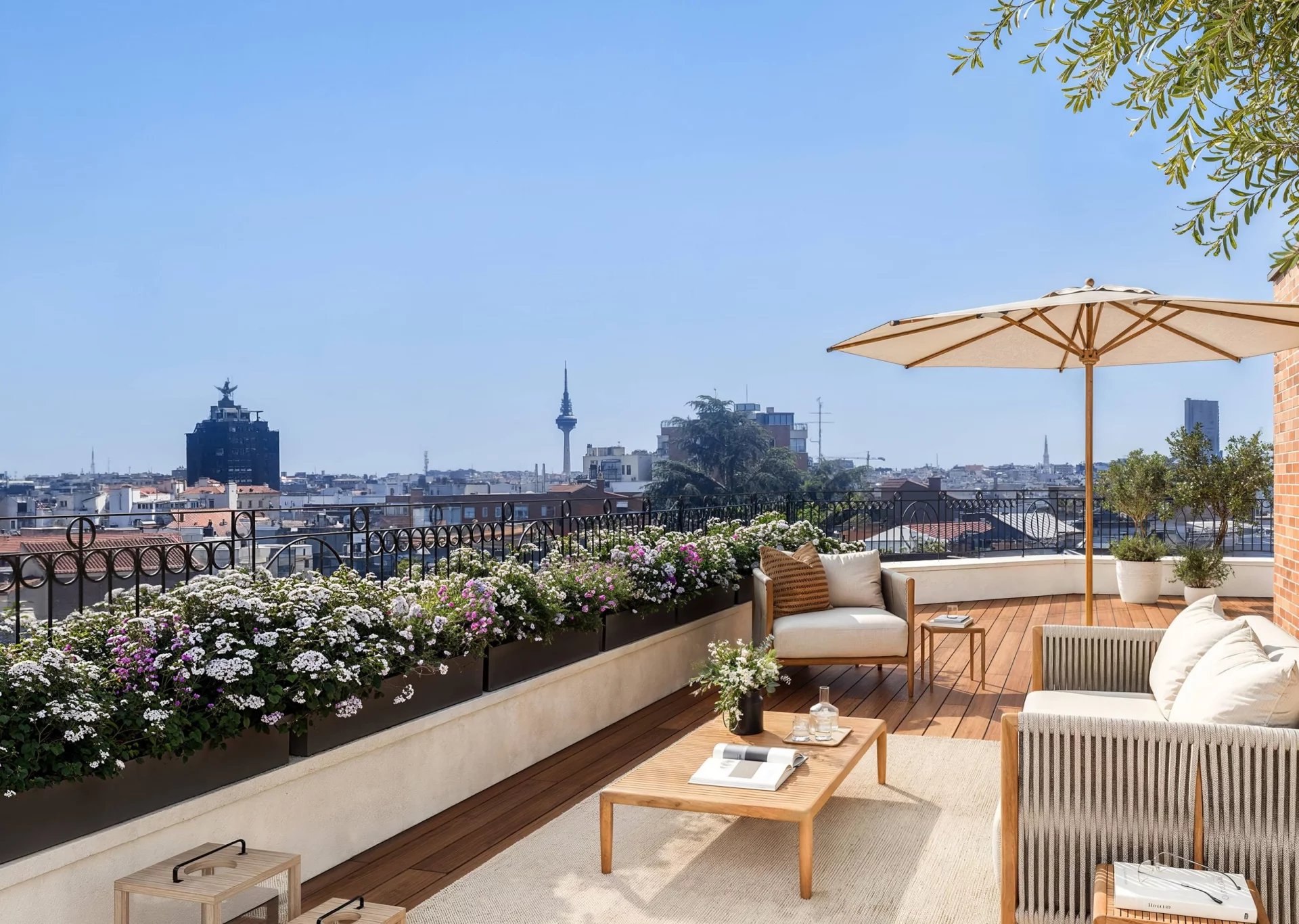 Penthouse with Terrace in Almagro