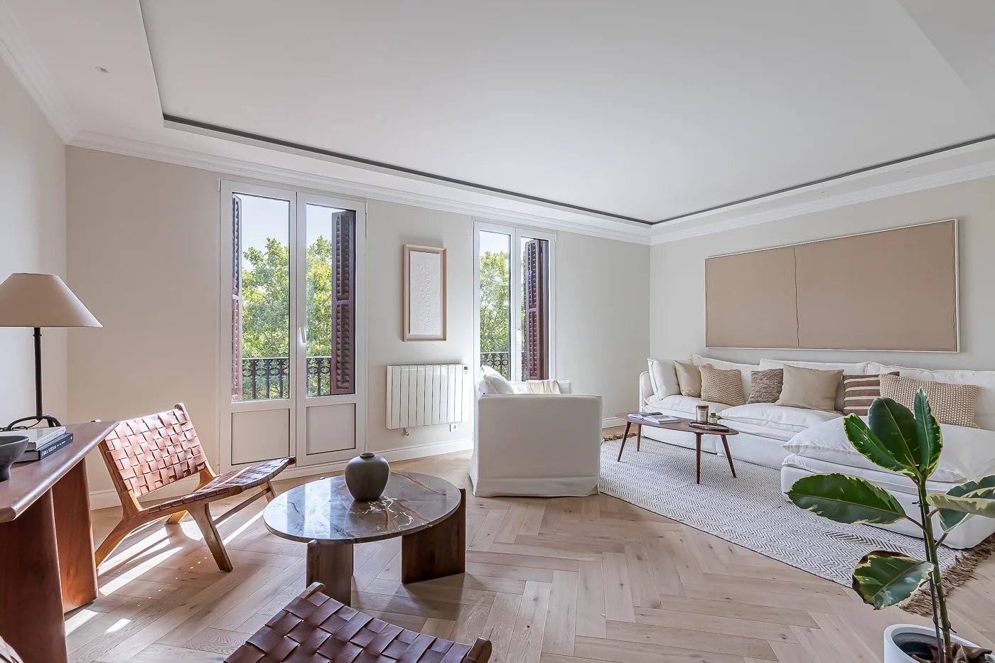Vivienda reformada con encanto clásico en Paseo del Prado