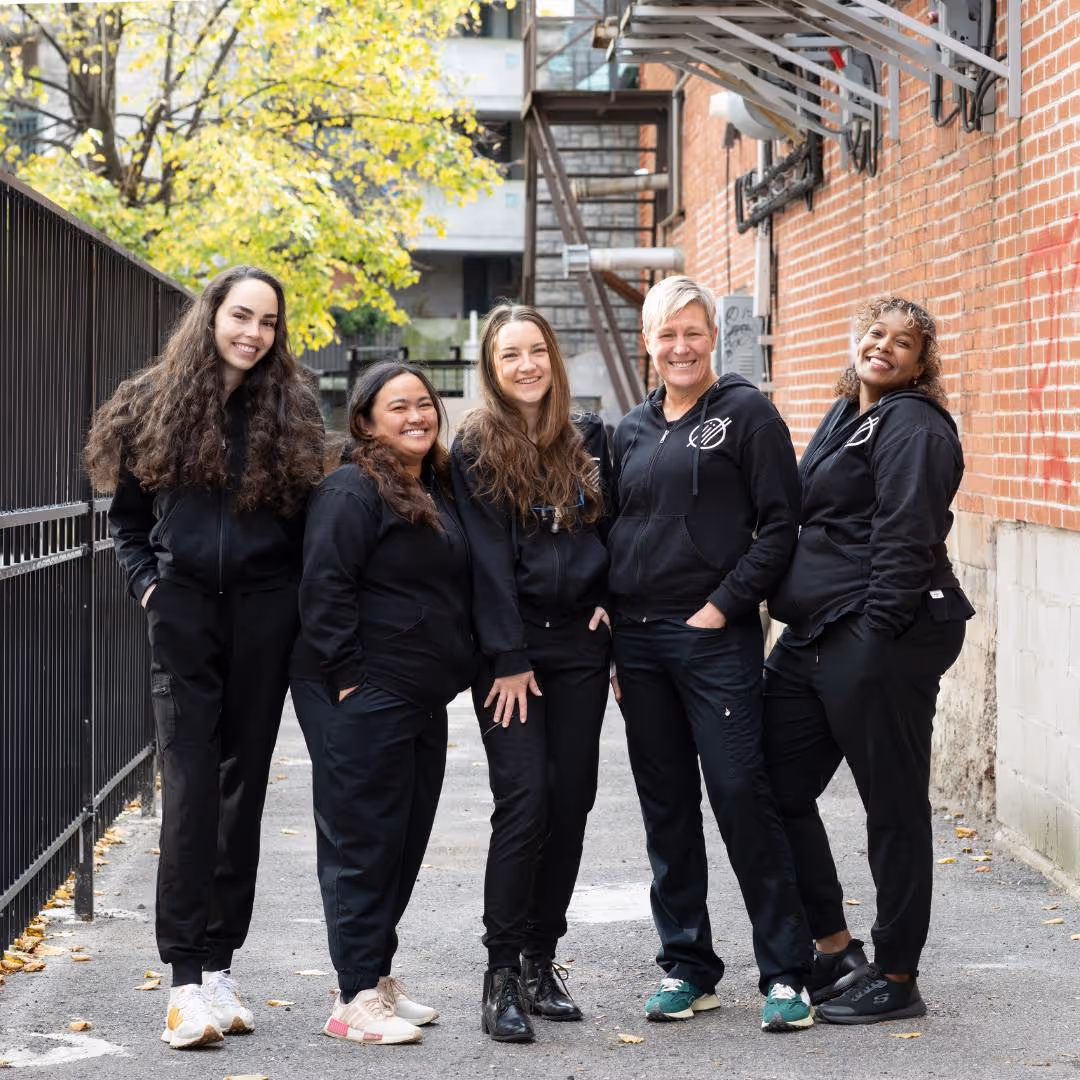 The TOOTHGALLERY staff standing together