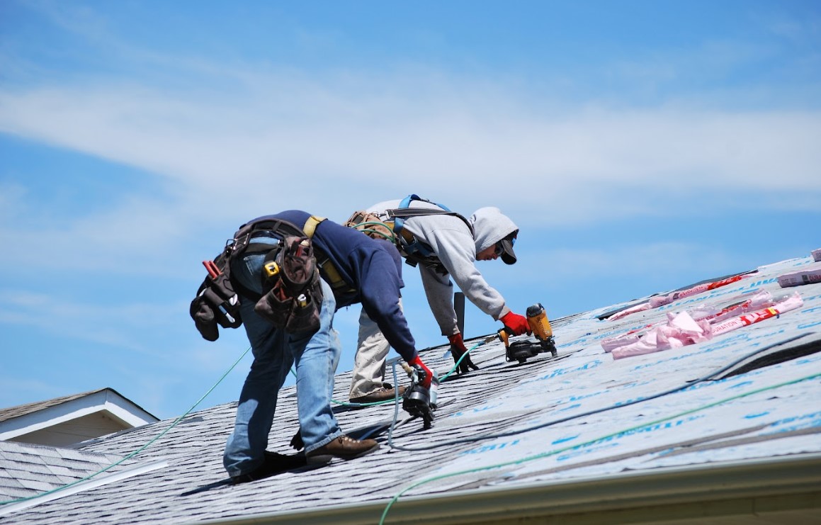 Asphalt and Metal Roof