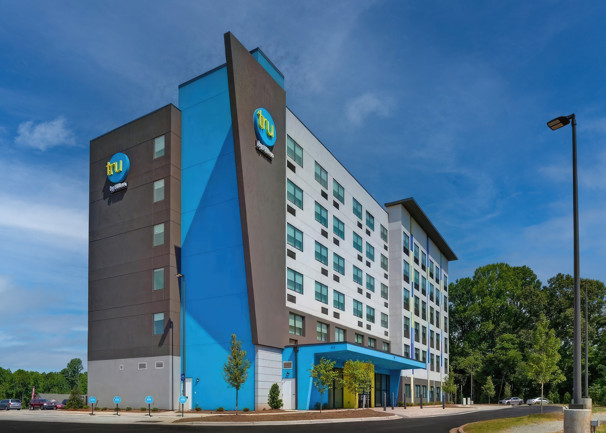 Tru Hotel