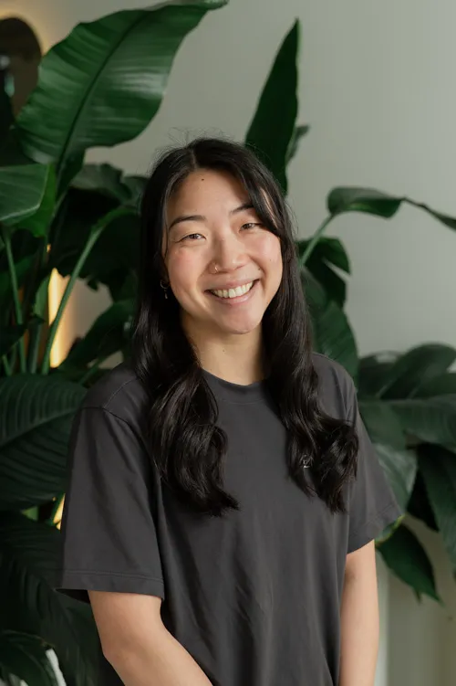 Vancouver Physiotherapist - Karen Li