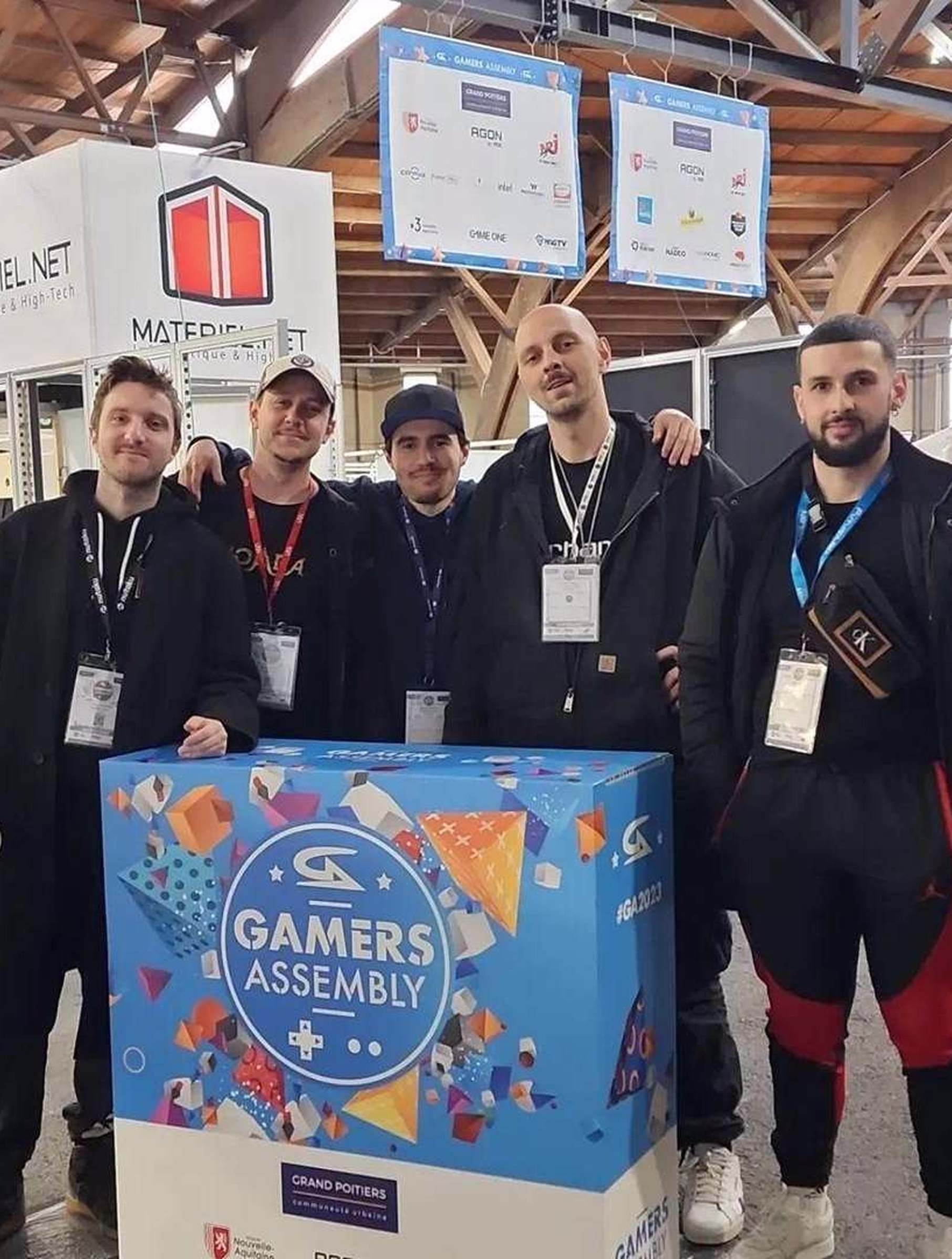 L'équipe à son stand à la Gamers Assembly