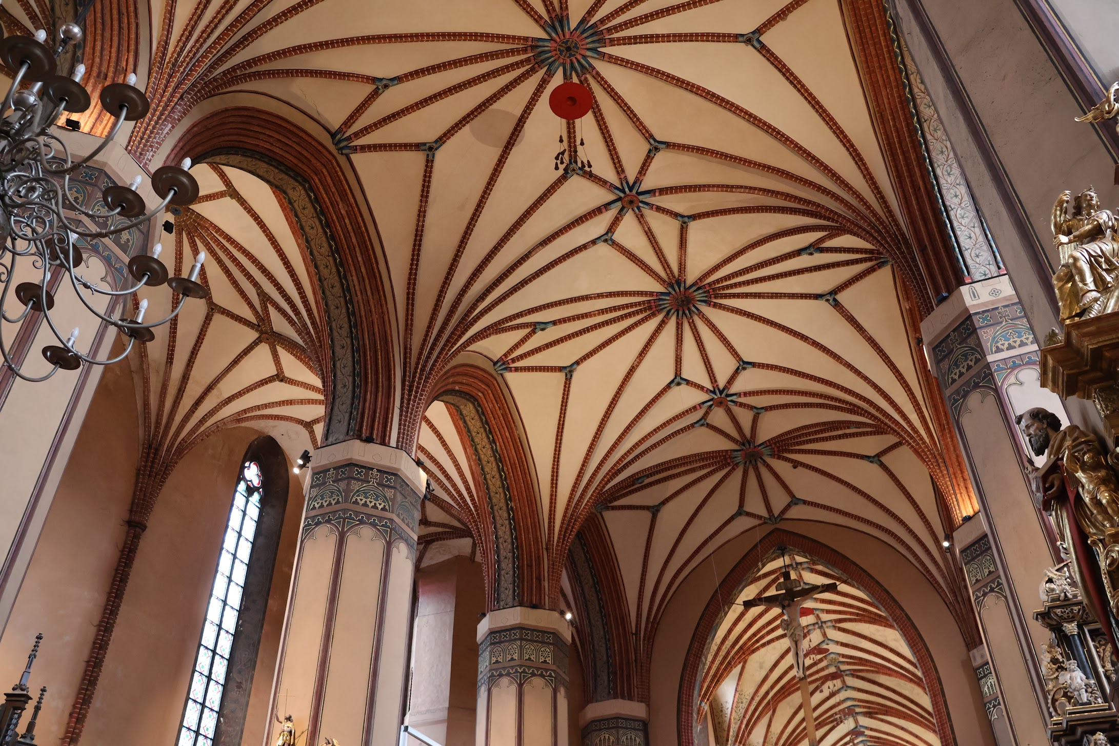 frombork cathedral interior