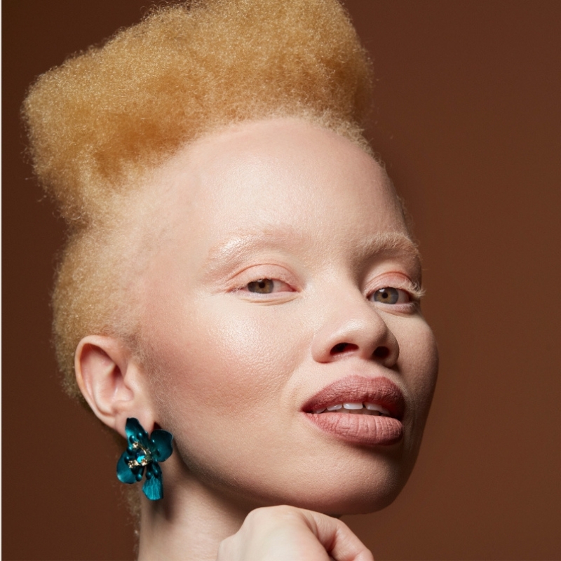 Thando Hopa