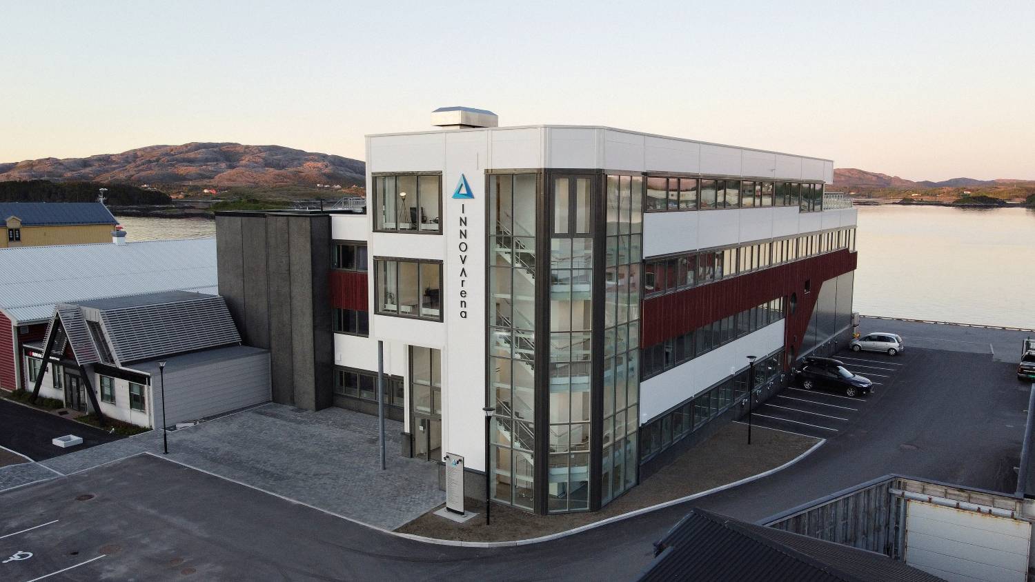 Faksimile fra Adresseavisen - 27. oktober 2025