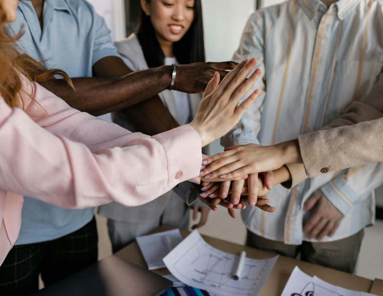 Company Team Building Events: Planning Guide & Ideas