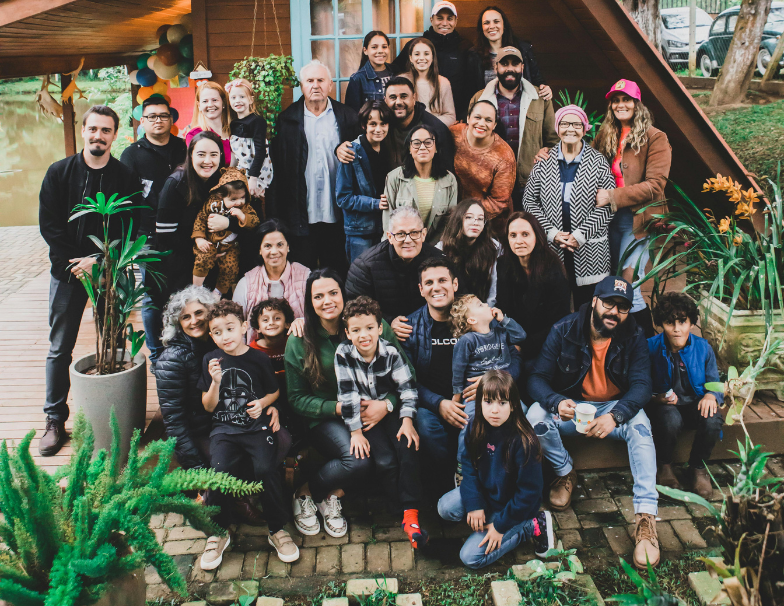 Large Group Events: Complete Planning Guide for 50+ People