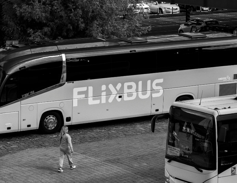 Corporate Retreat Transportation: The Complete Ground Transit Planning Guide