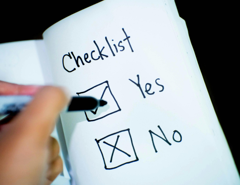 Employee Engagement Questionnaire: How to Survey Your Team Before and After a Retreat