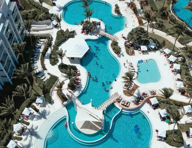 Winter Corporate Retreat Destinations: 12 Warm Spots for Q1