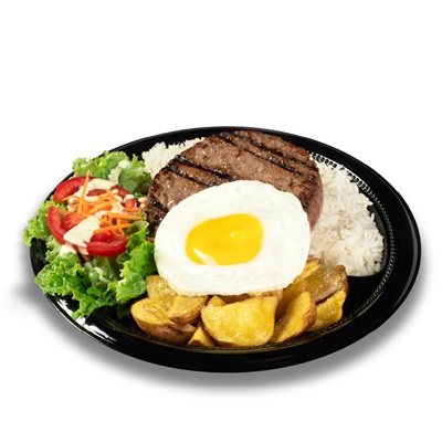 Carne mediana, arroz, papas tumbay, ensalada