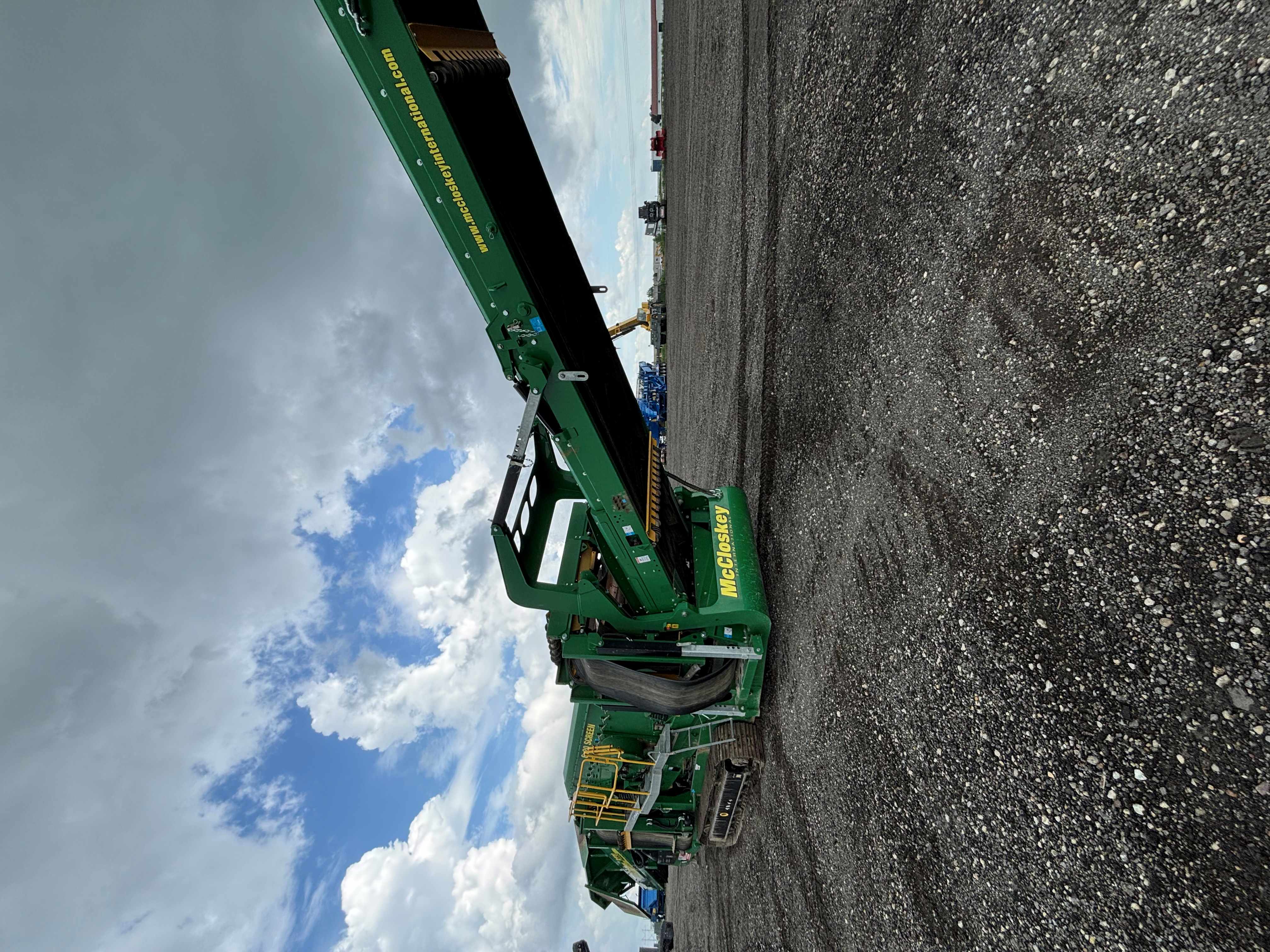 2022 McCloskey R230 #R703