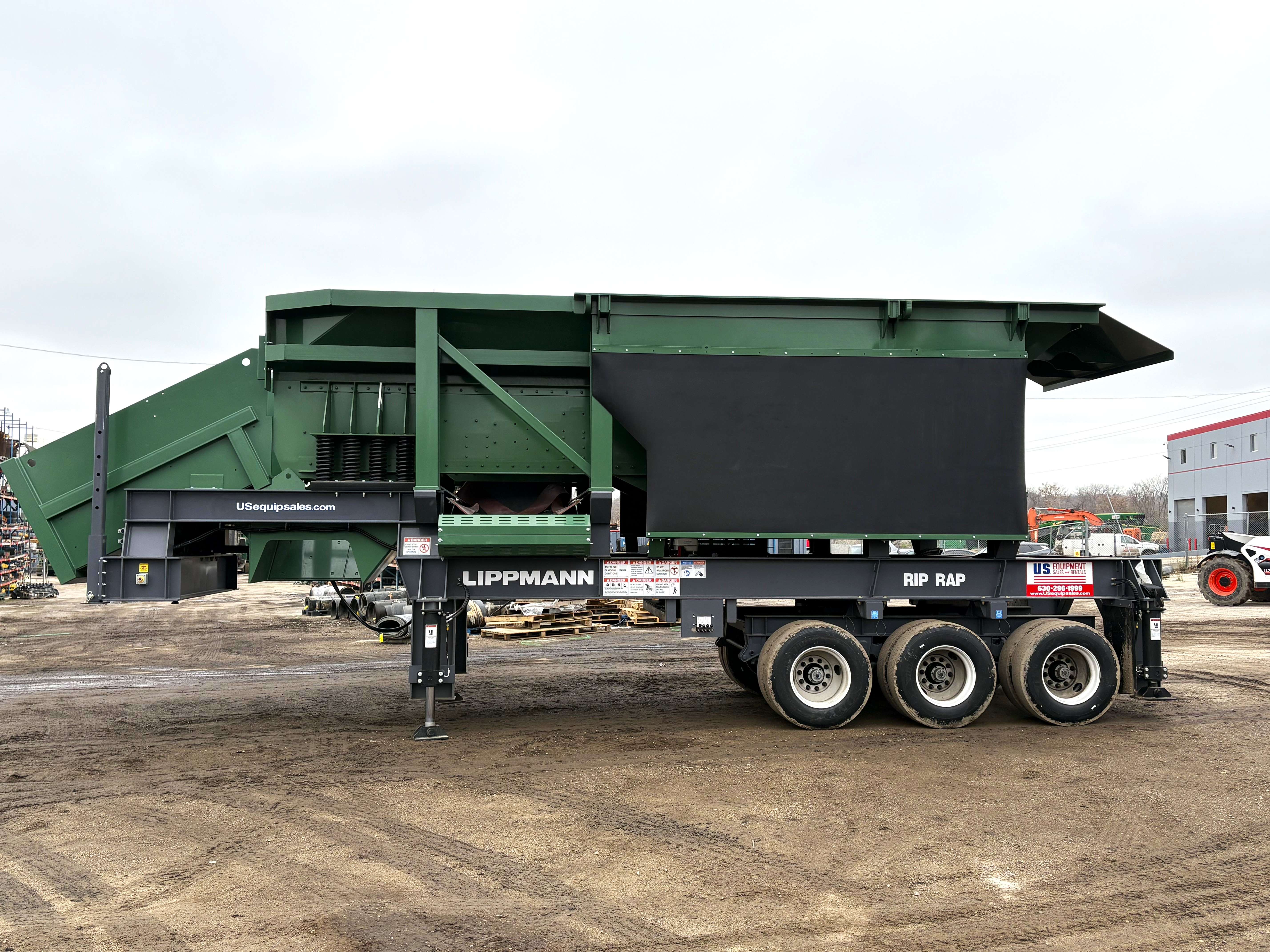 2025 LIPPMANN RIP-RAP PLANT 62x24 #R888