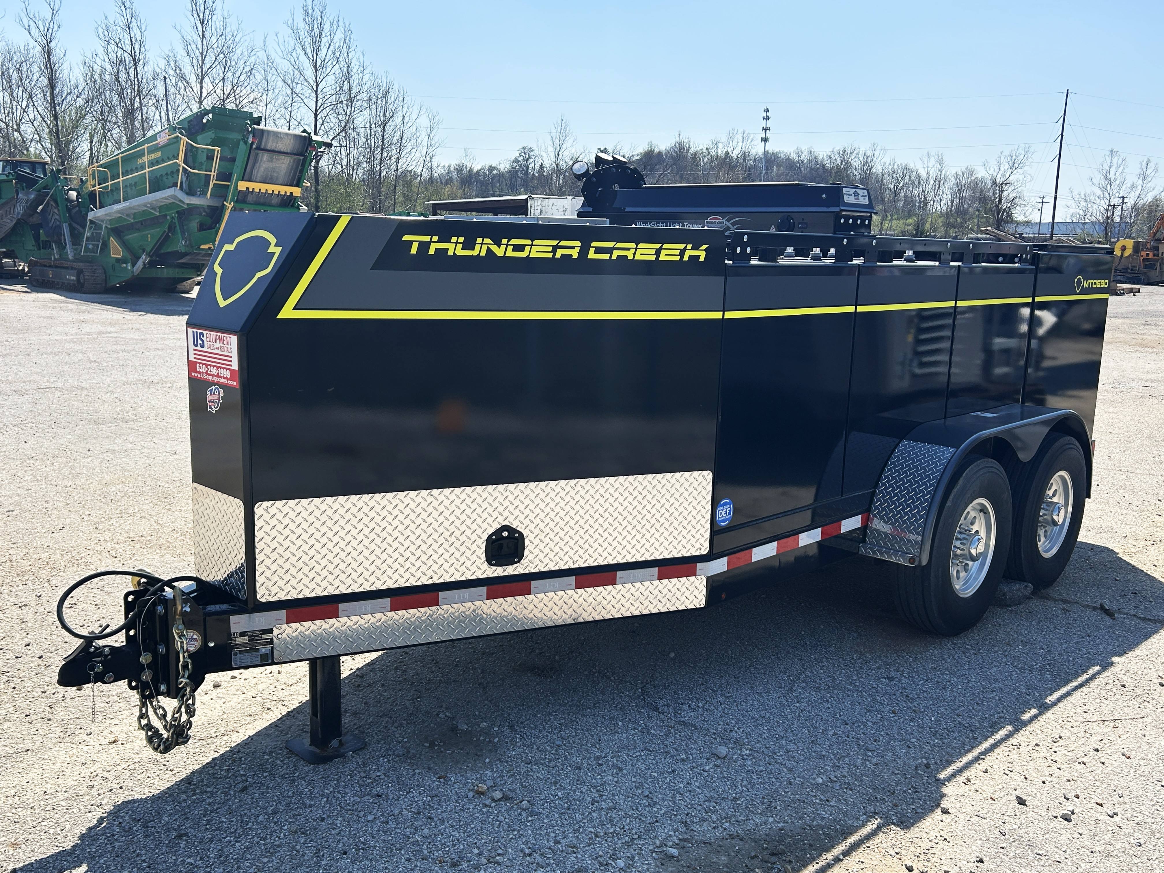 2025 Thunder Creek Multi Tank Oil MTO690 #T496
