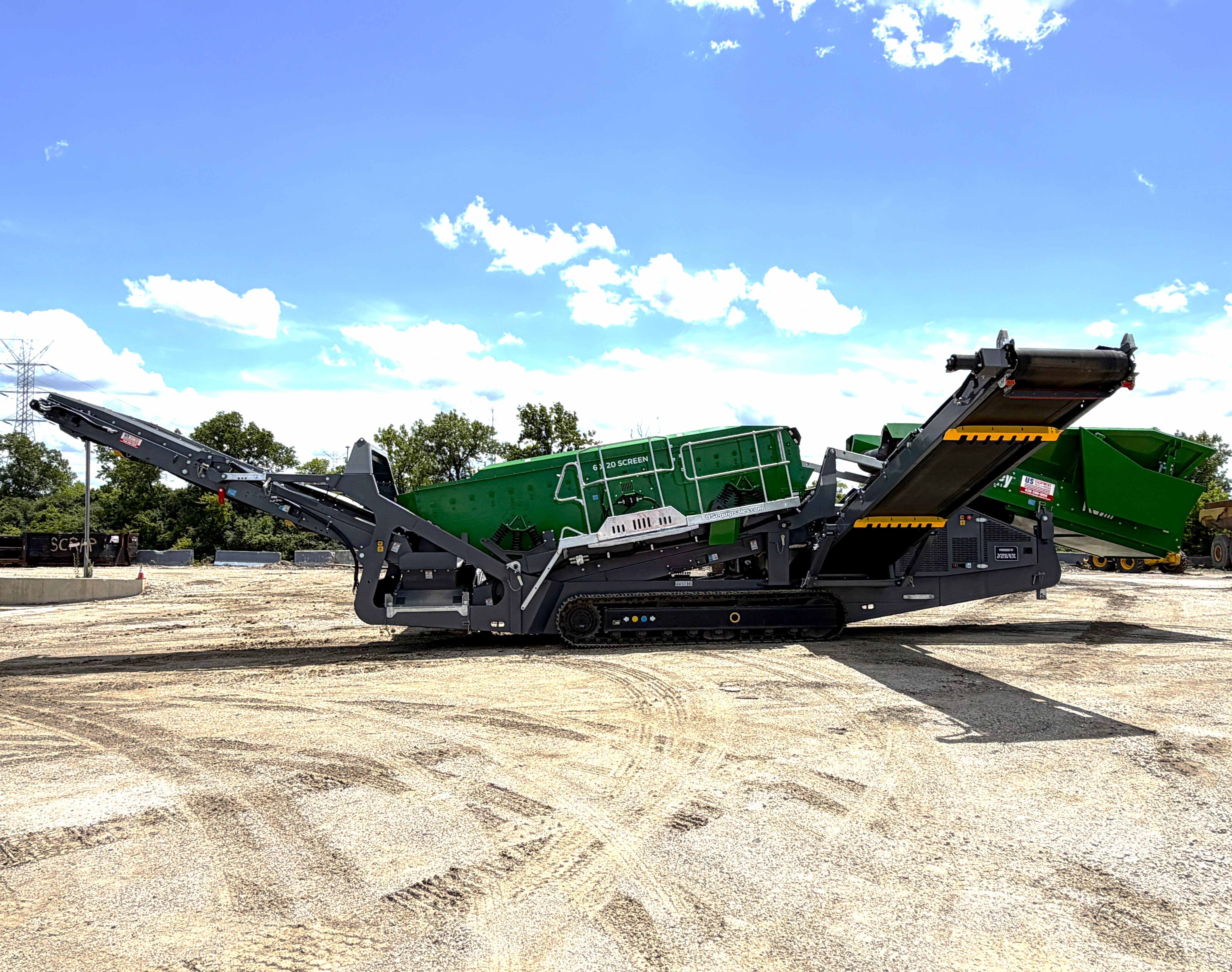 2025 McCloskey  R230 Mobile Screener - Heavy Duty Screening Plant #R005