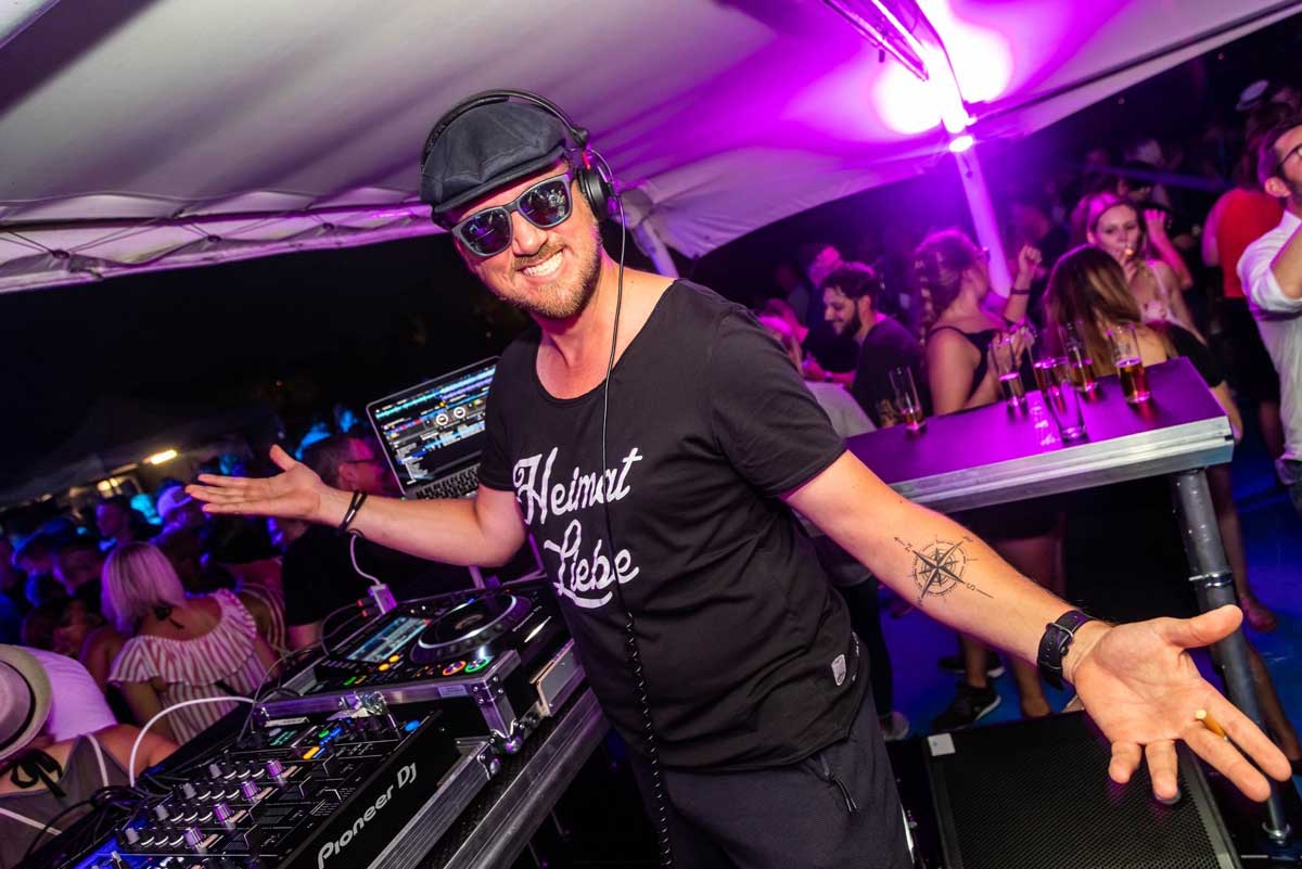 Party DJ für Firmenfeier in Köln oder Deutschlandweit
