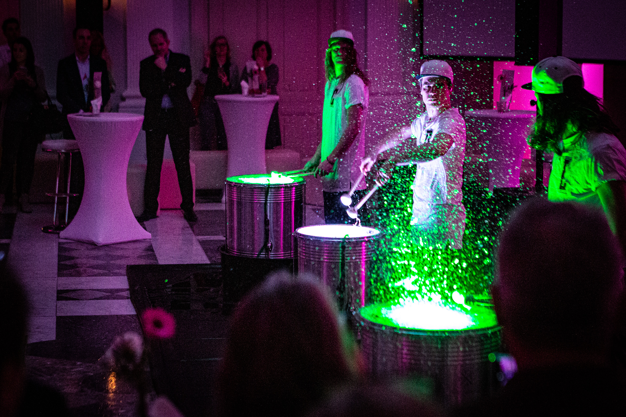 LED Trommelshow Cologne Drum Line auf einem Firmenevent