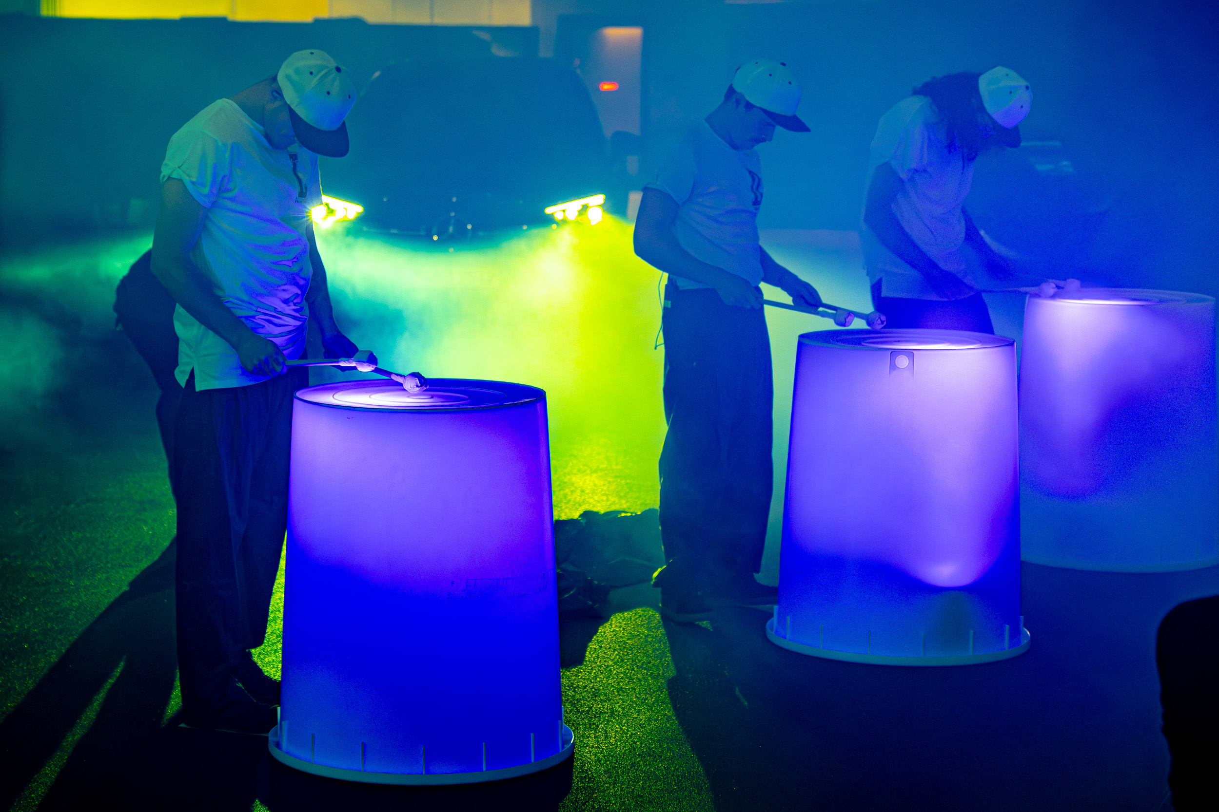 Cologne Drum Line Trommelshow "Glowing Barrels" für Corporate Events
