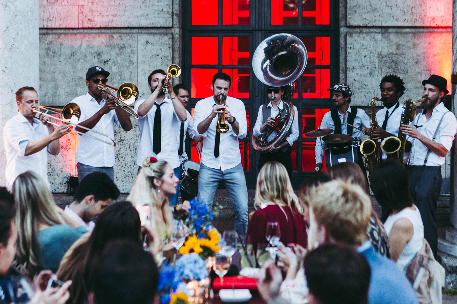 Brass Band "The Buddy Horn Brass Sensation" als Show Act auf einer Messe