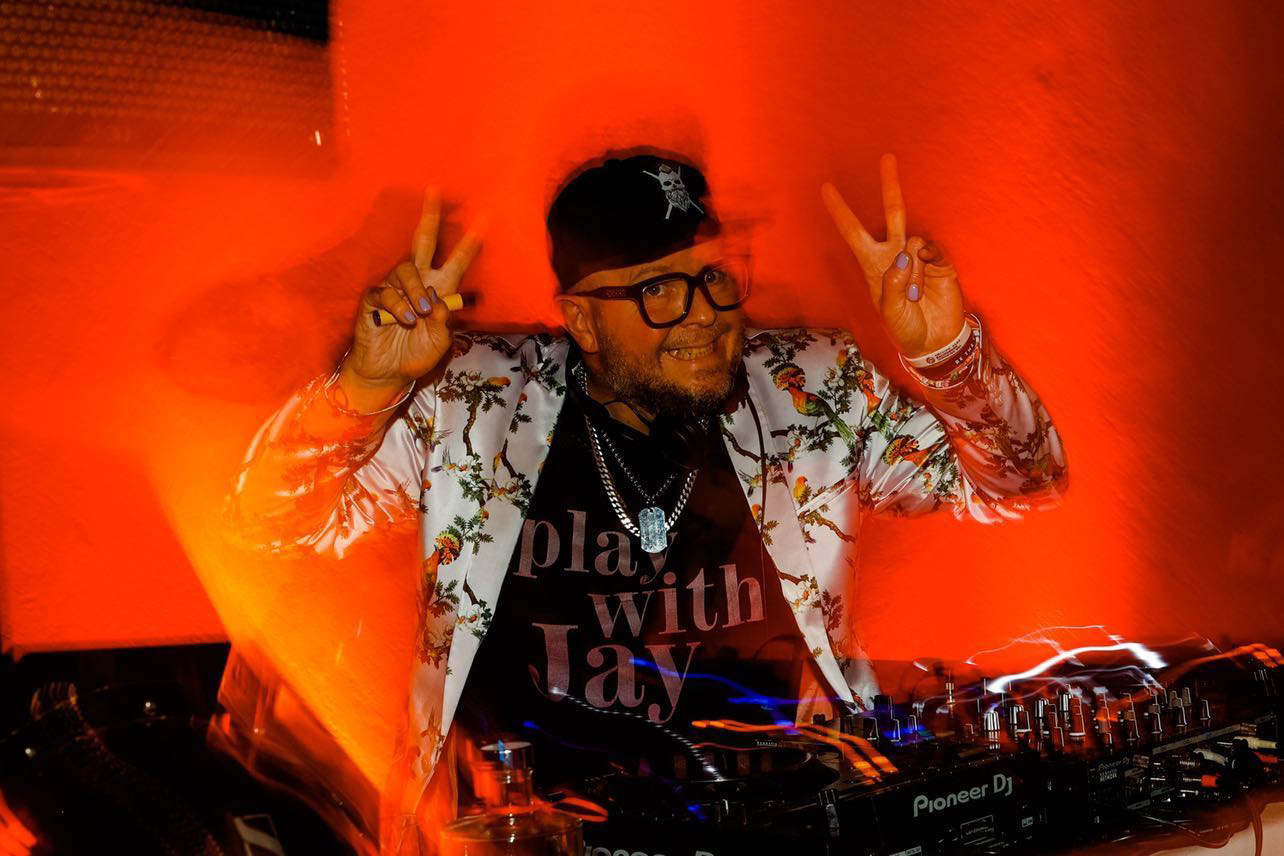 Event DJ, Sänger und Percussionist Jay Walkin
