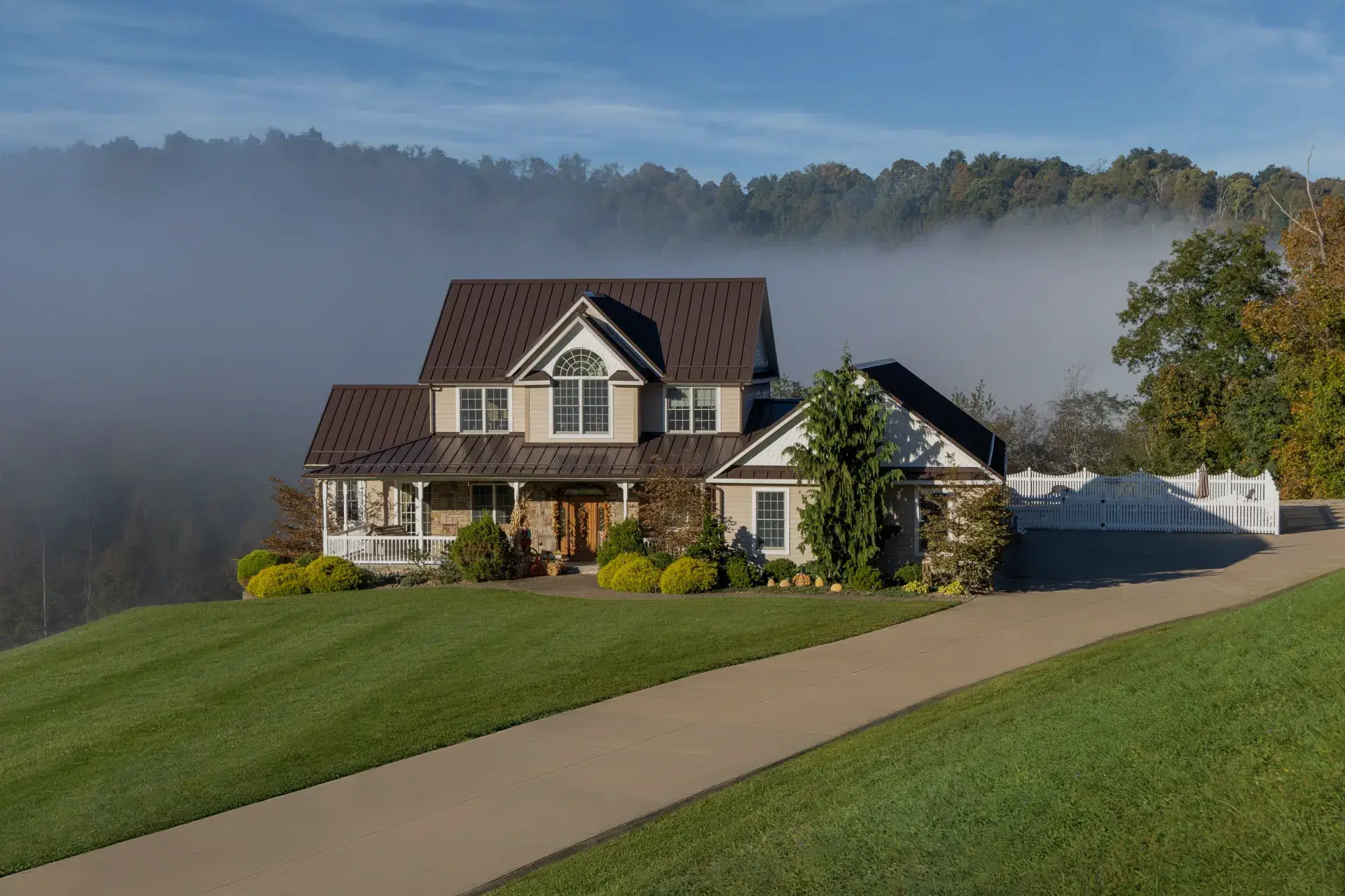 Hoy Home Waynesburg PA standing seam metal roof