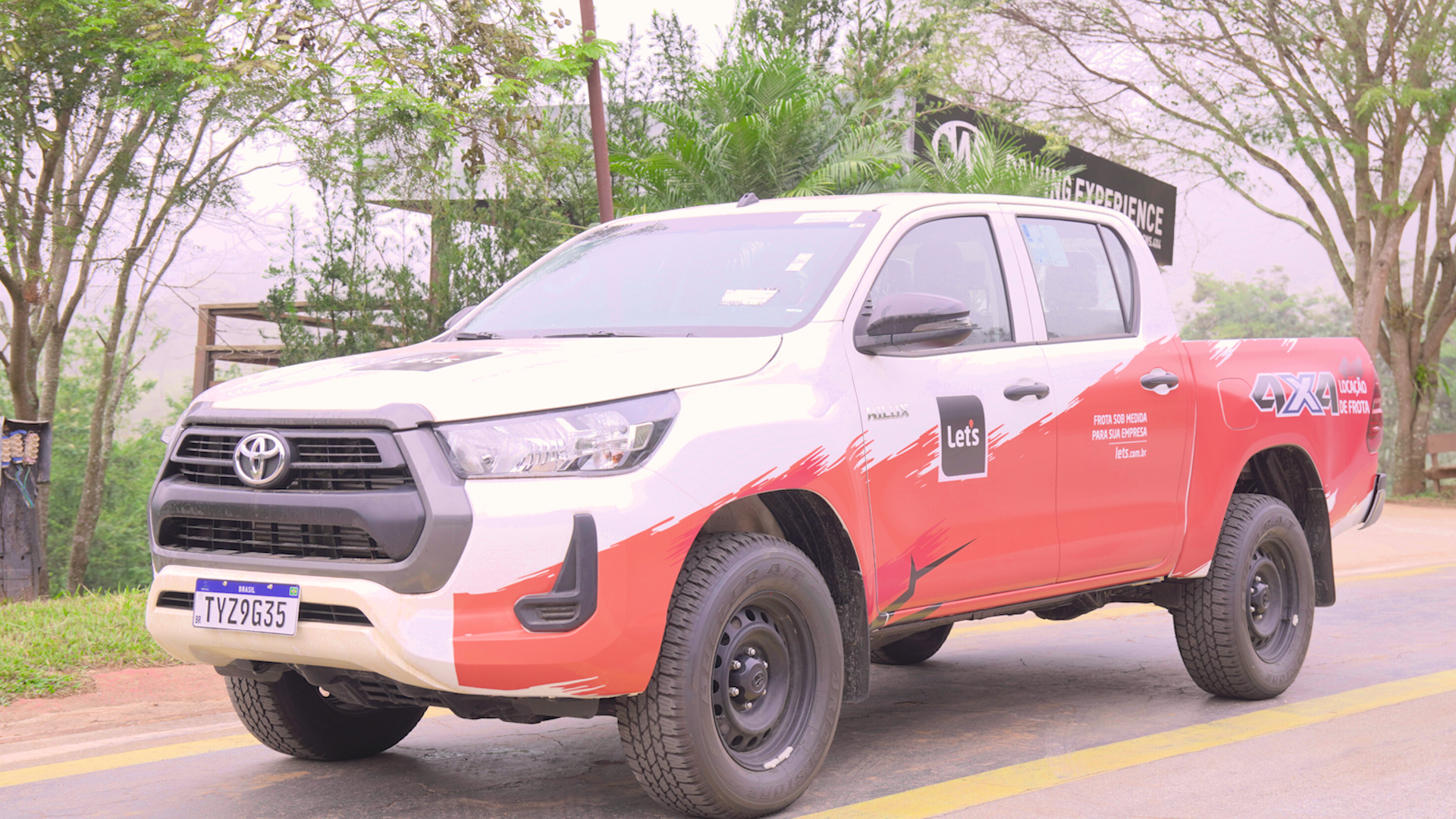 Let's 4x4 Experience — pickup em terreno