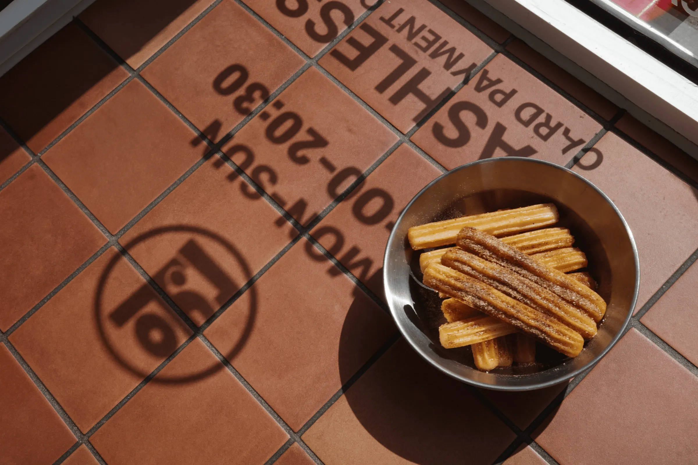 Freshly fried churros with cinnamon and sugar from Won Chickin