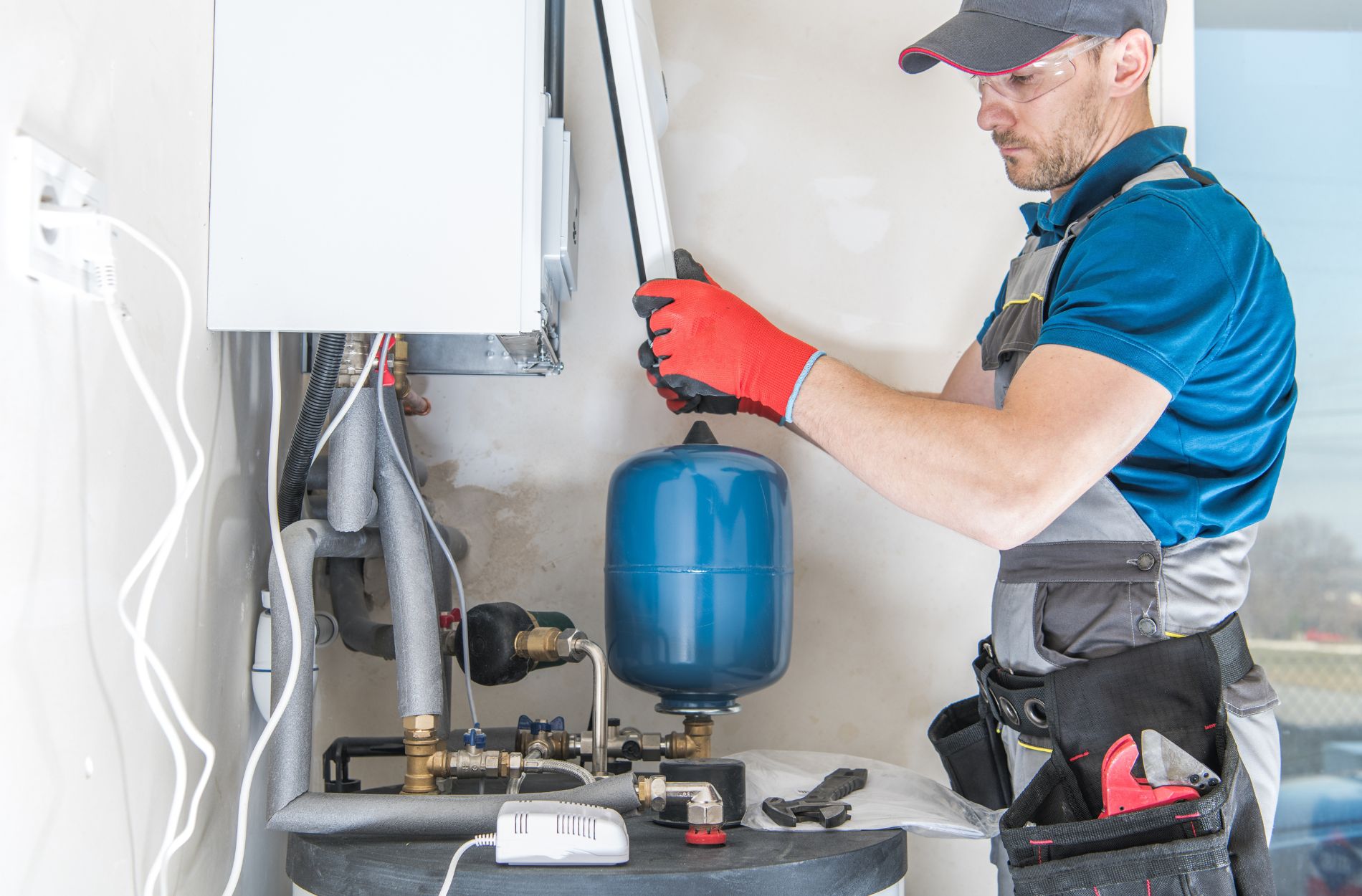 Upgrading Your Old Water Heater System in Clyde