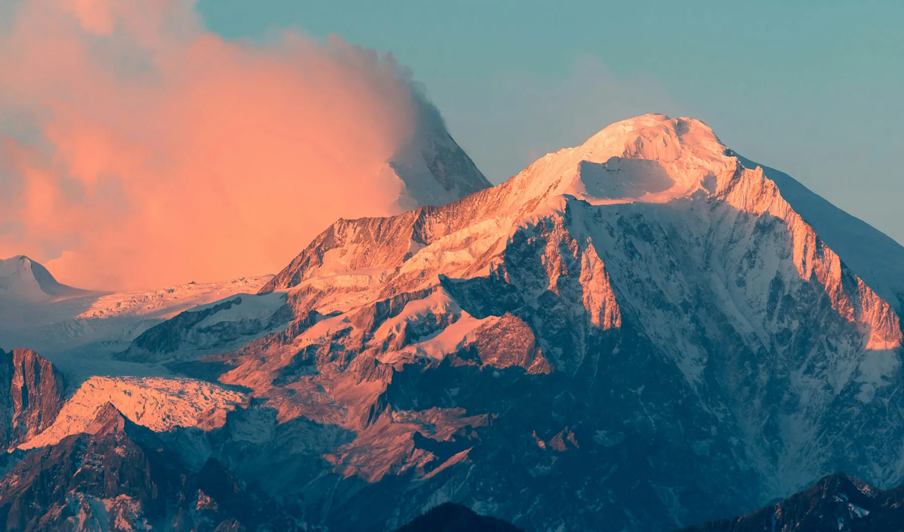 Himalayan mountains at sunrise, natural source of Shilajit